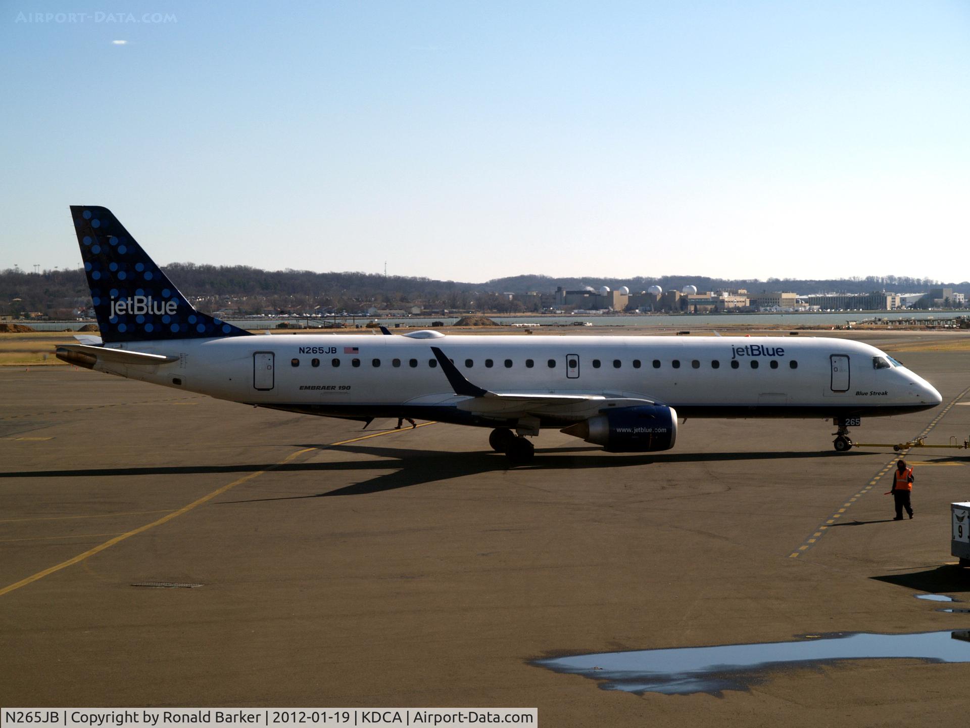 N265JB, 2006 Embraer ERJ-190-100 IGW 190AR C/N 19000049, DCA, VA