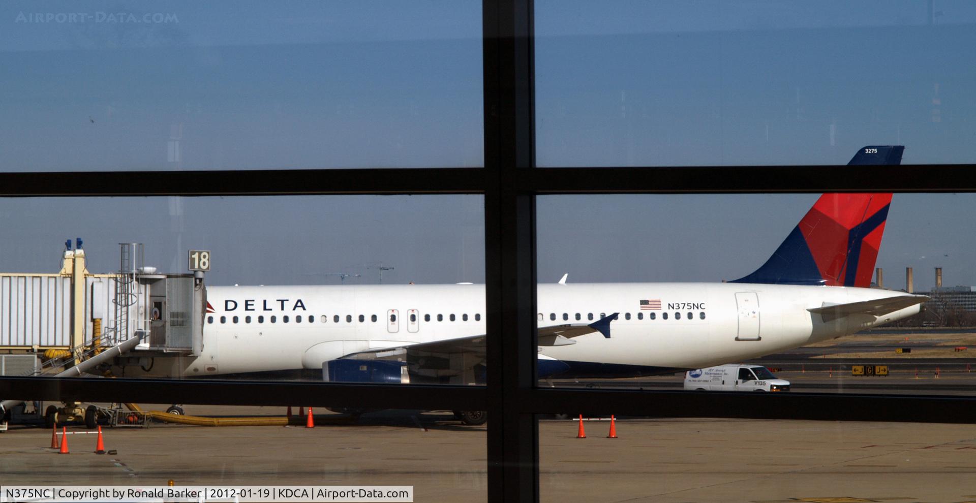 N375NC, 2002 Airbus A320-212 C/N 1789, DCA, VA