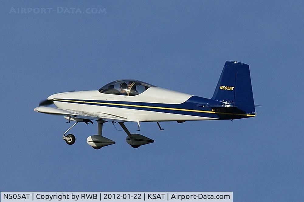 N505AT, 2006 Vans RV-7 C/N 70505, 30L missed approach
