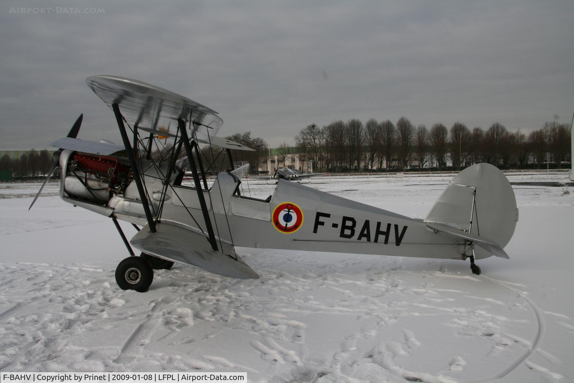 F-BAHV, 1950 Nord Stampe SV-4C C/N 1130, In preparation for Winter departure