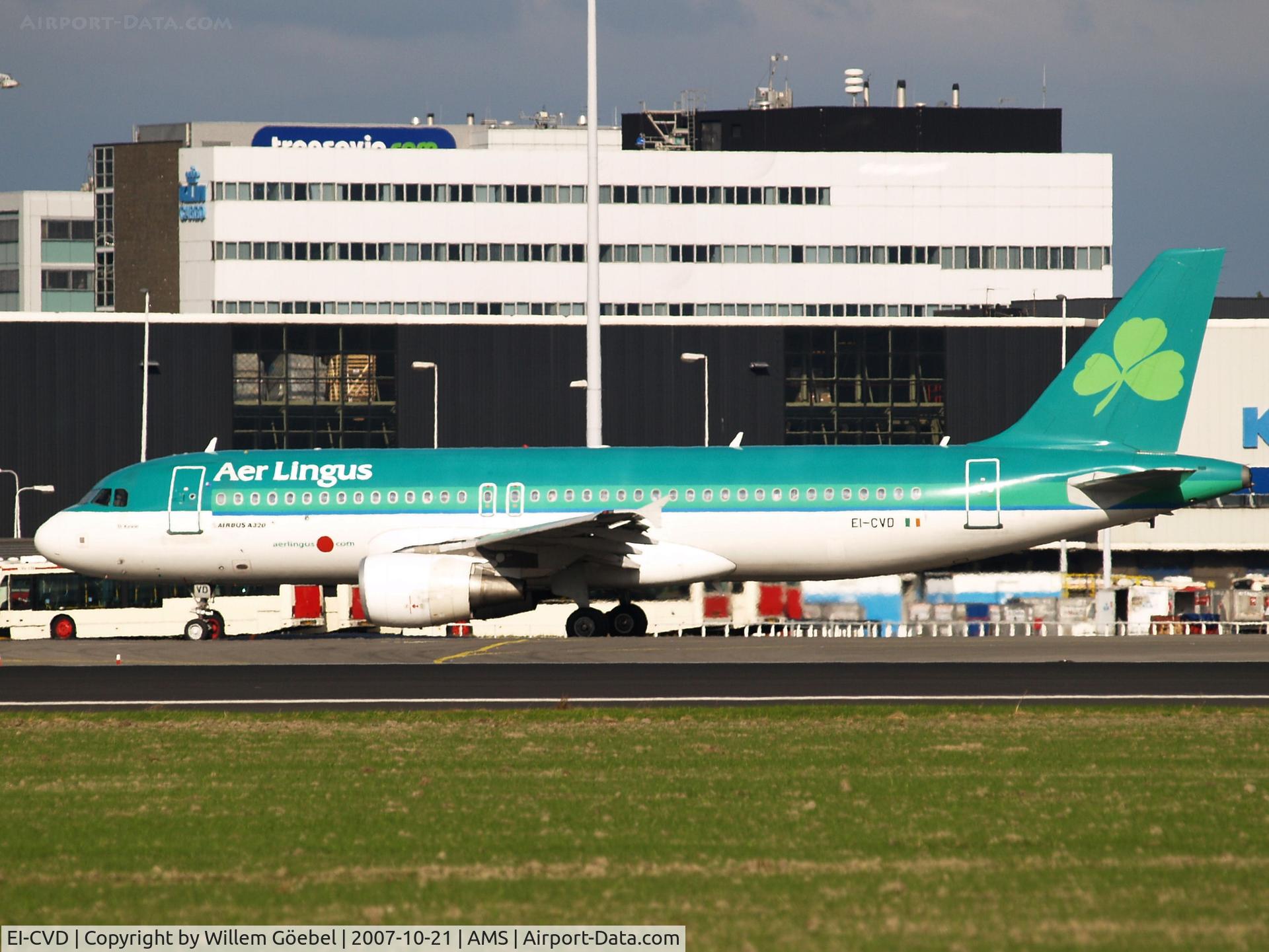 EI-CVD, 2001 Airbus A320-214 C/N 1467, Taxi to the a runway of Amsterdam Airport