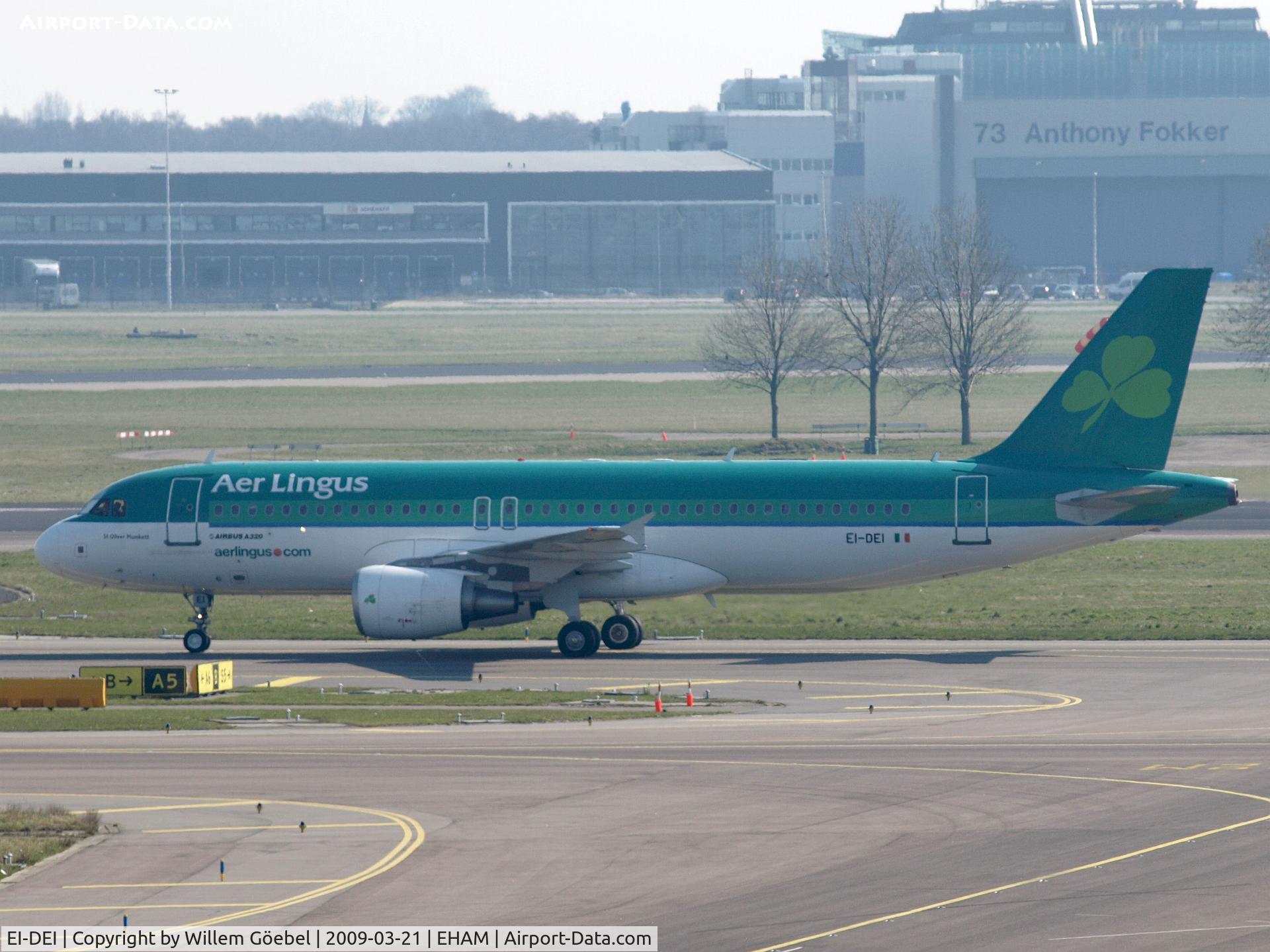 EI-DEI, 2005 Airbus A320-214 C/N 2374, Taxi to the gate of Amsterdam Airport