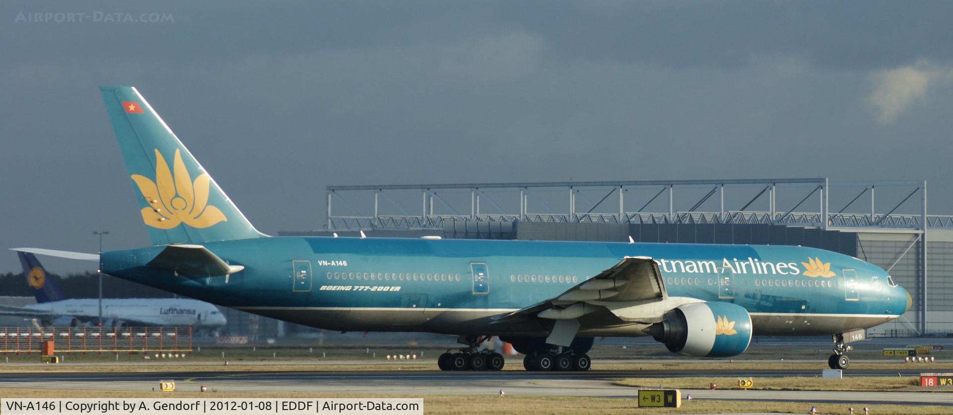 VN-A146, 2004 Boeing 777-26KER C/N 33504, Vietnam Airlines, waiting for take off clearence on runway 18 at Frankfurt Int´l (EDDF)