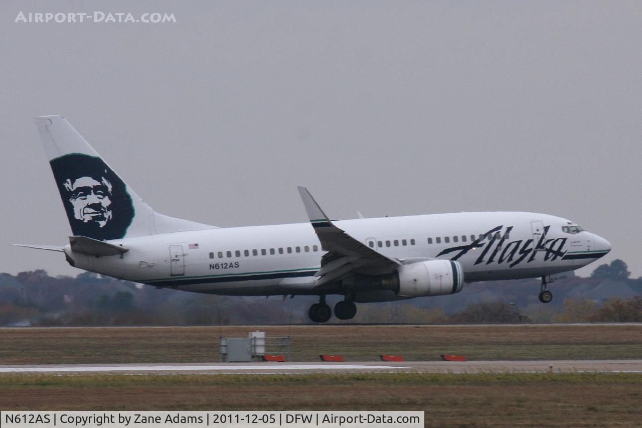 N612AS, 1999 Boeing 737-790 C/N 30162, Alaska Airlines at DFW airport