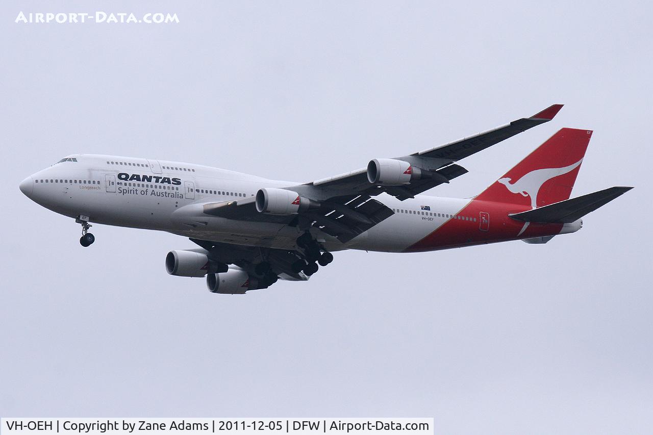 VH-OEH, 2003 Boeing 747-438/ER C/N 32912, Qantas landing at DFW Airport