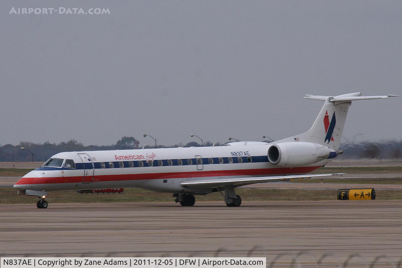 N837AE, 2002 Embraer ERJ-140LR (EMB-135KL) C/N 145647, American Eagle at DFW airport