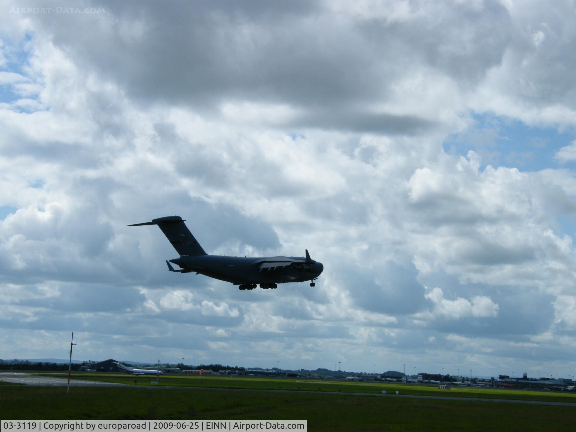 03-3119, 2003 Boeing C-17A Globemaster III C/N 50127/F126/P119, arriving