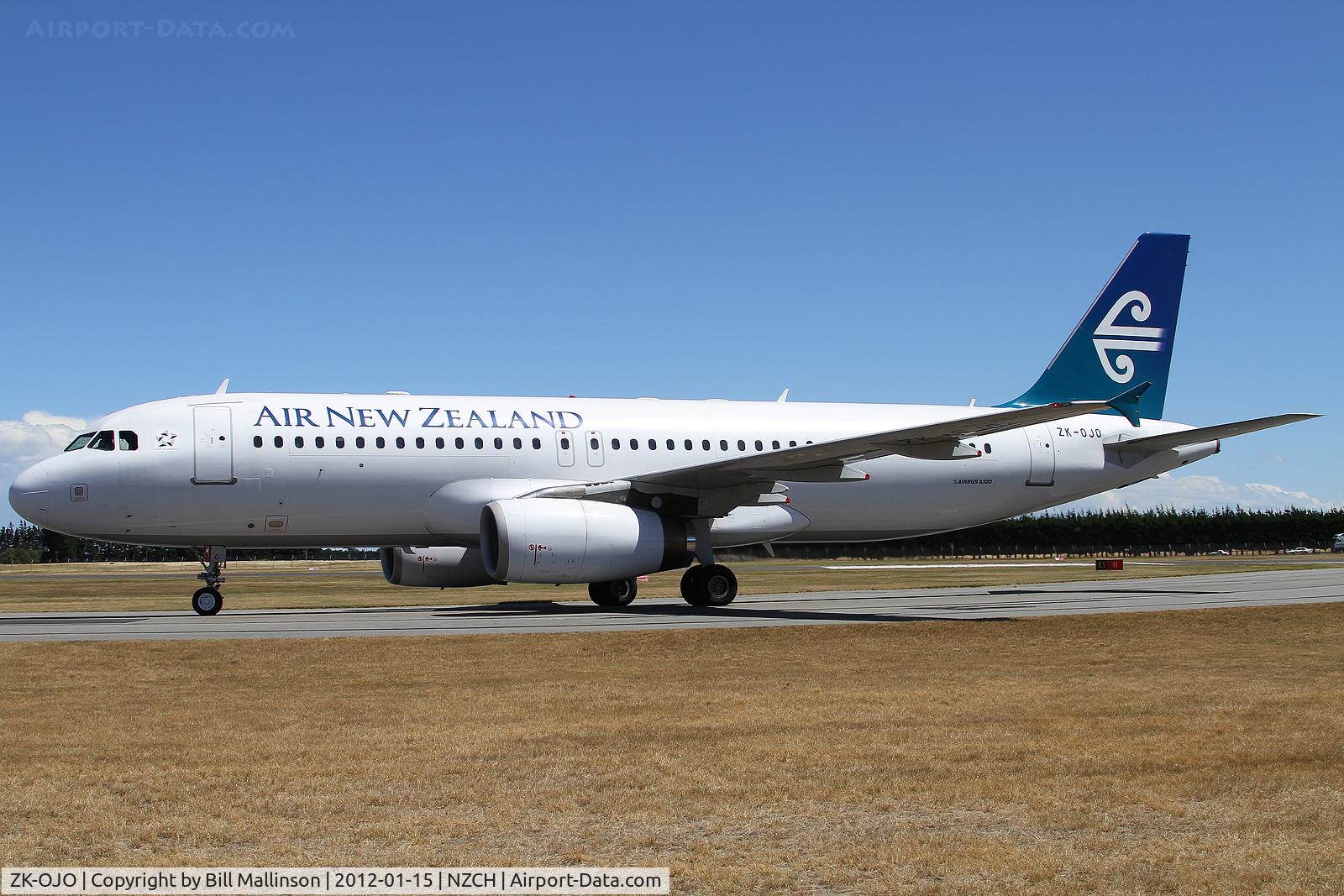 ZK-OJO, 2006 Airbus A320-232 C/N 2663, taxi from 29