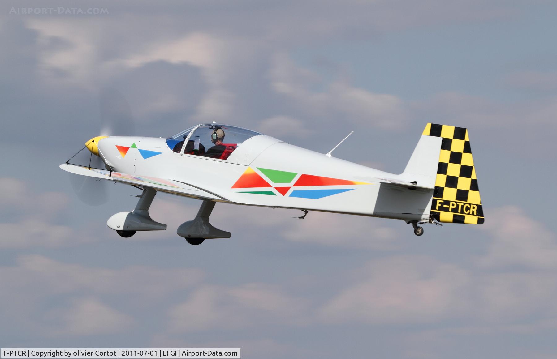 F-PTCR, Dyn'Aero CR-120 C/N 02, Taking off from Darois airport