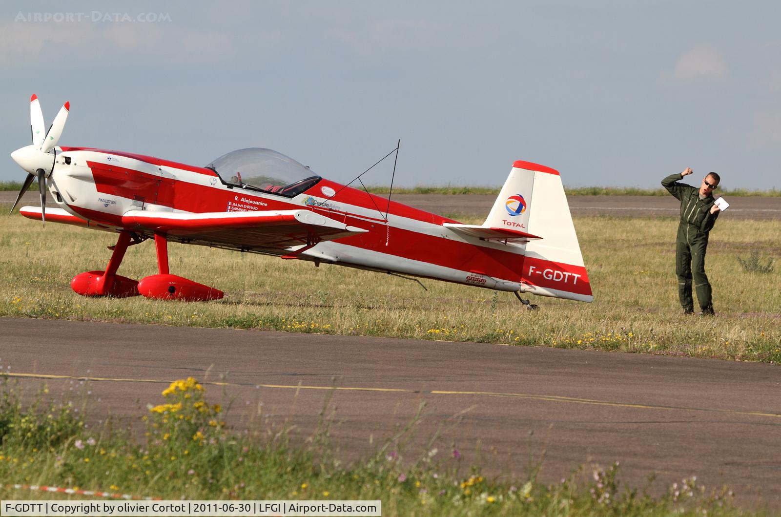 F-GDTT, Mudry CAP-231 C/N 05, training before the flight...
