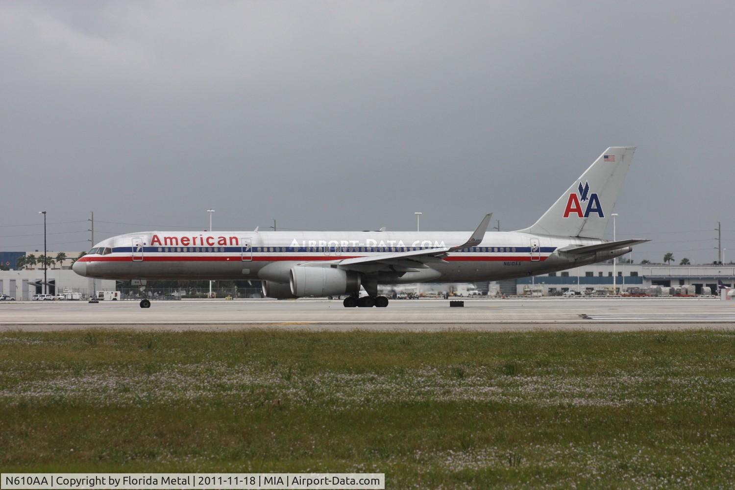 N610AA, 1989 Boeing 757-223 C/N 24486, American 757