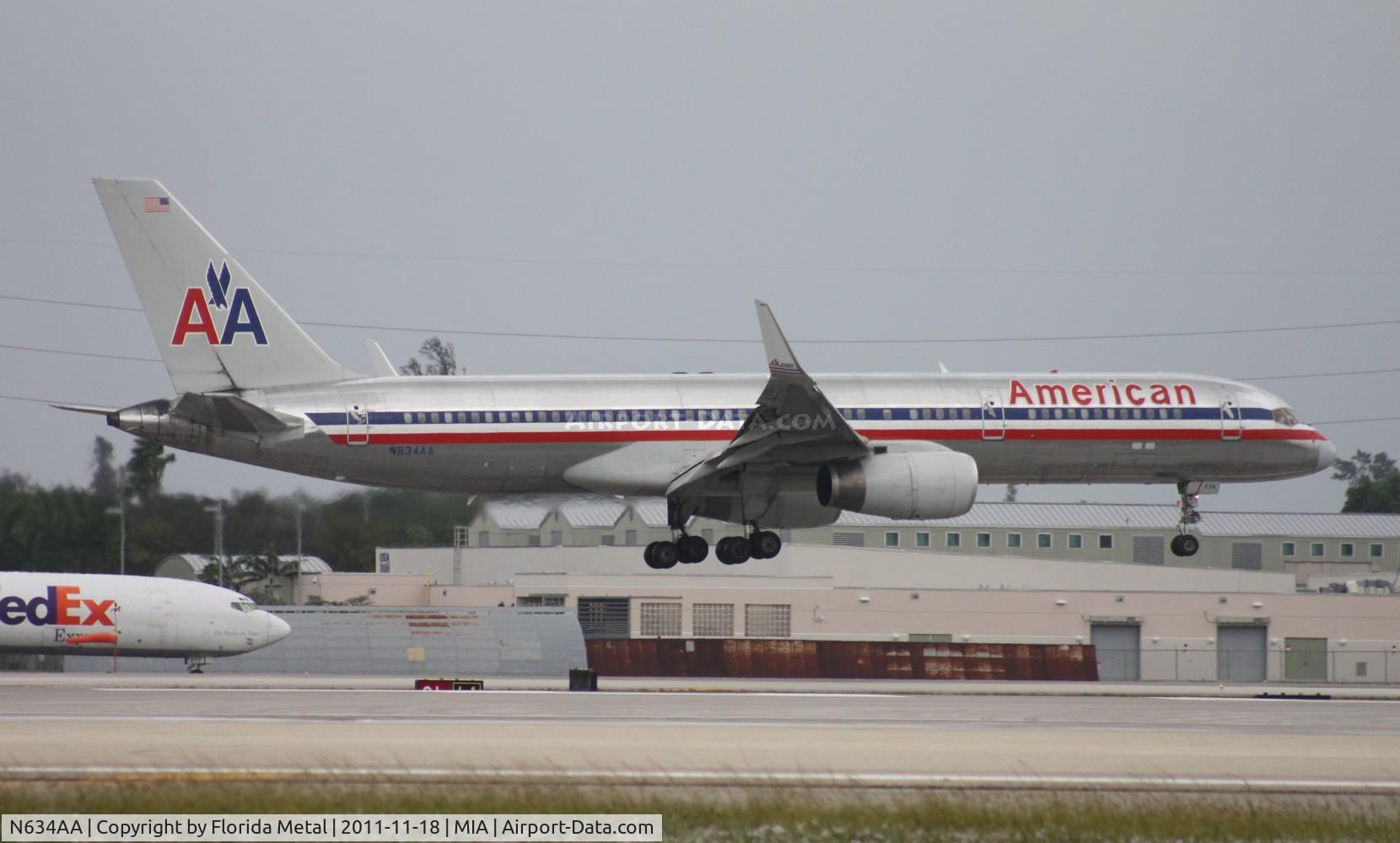 N634AA, 1990 Boeing 757-223 C/N 24592, American 757