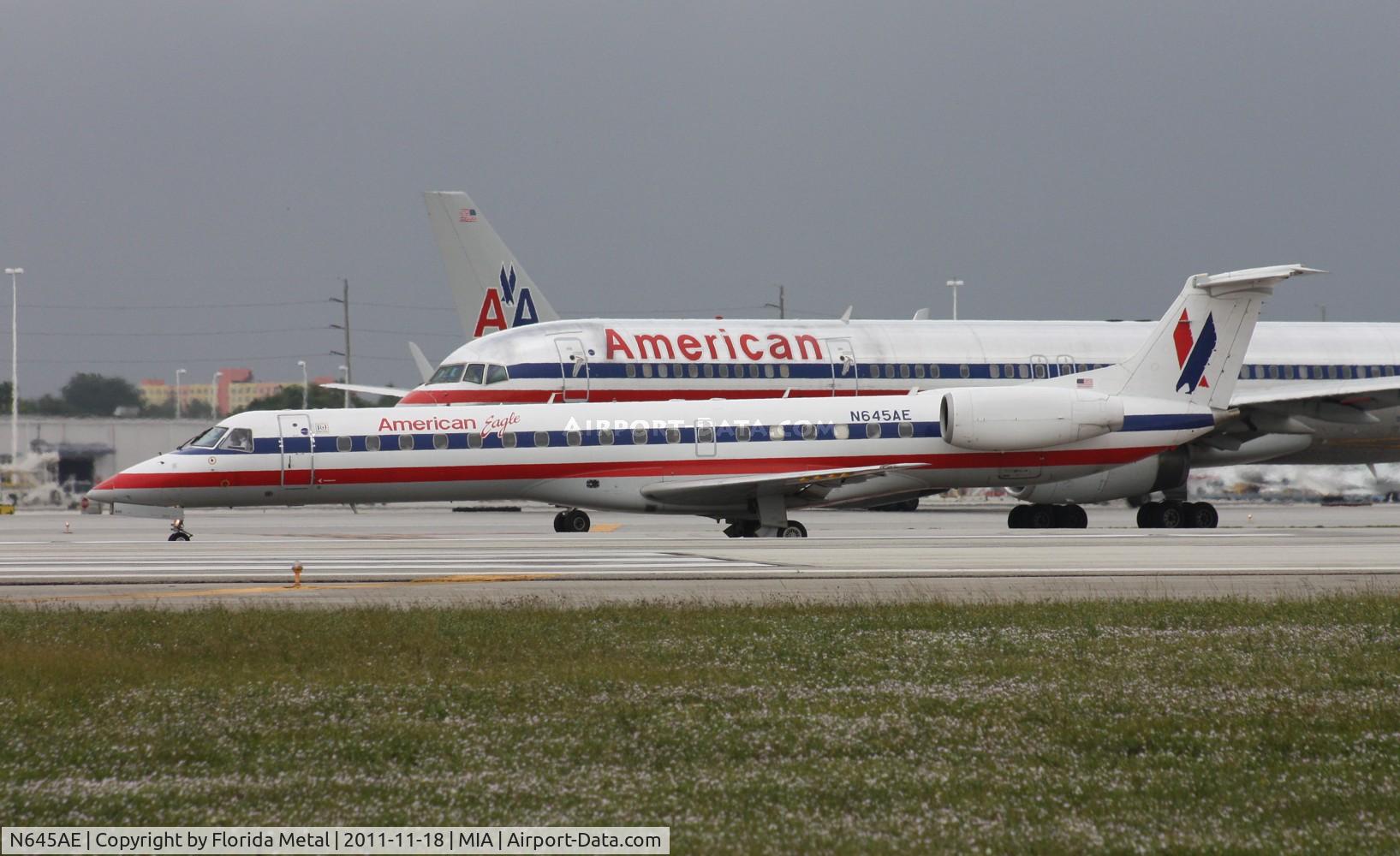 N645AE, 2000 Embraer ERJ-145LR (EMB-145LR) C/N 145212, Eagle E145