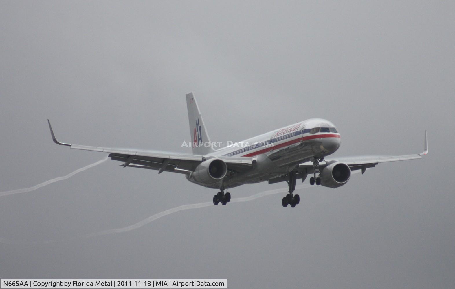 N665AA, 1992 Boeing 757-223 C/N 25299, American 757