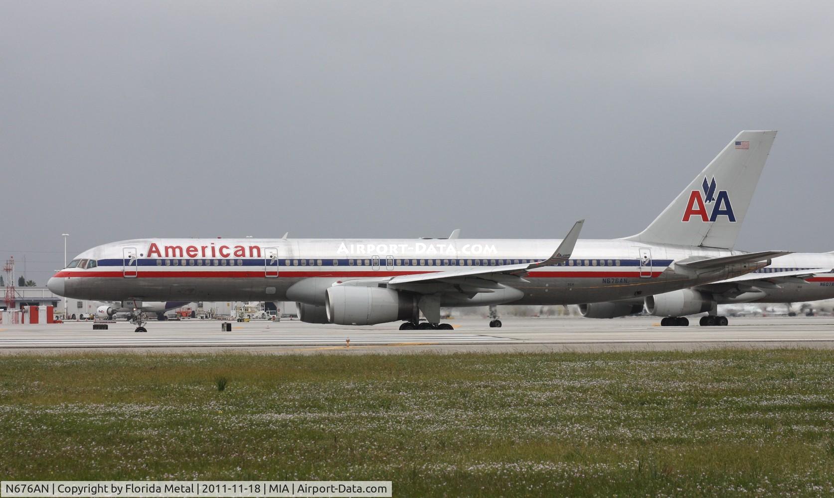 N676AN, 1998 Boeing 757-223 C/N 29426, American 757