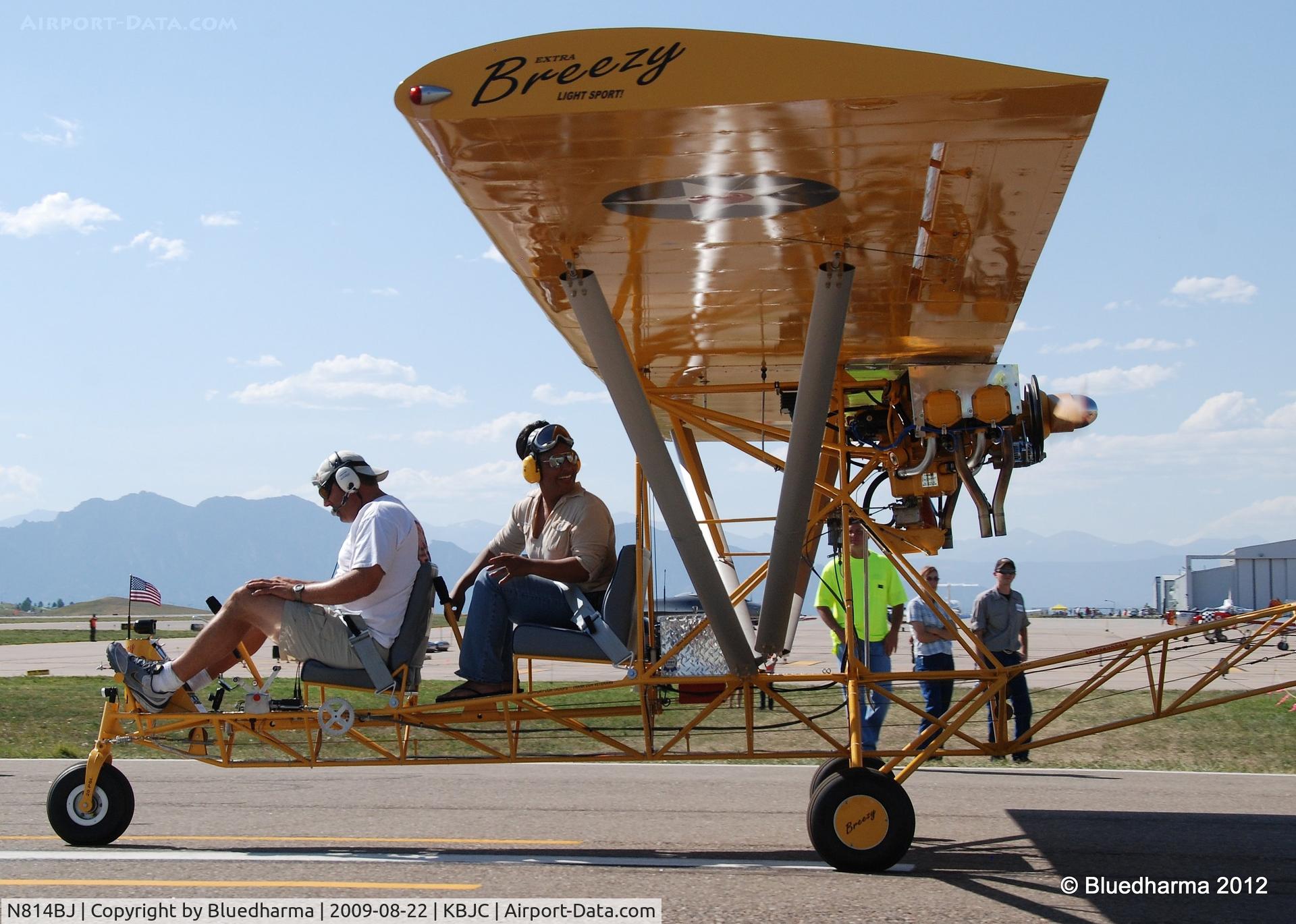 N814BJ, Breezy RLU-1 C/N 001, TAXI OUT TO RUNWAY.