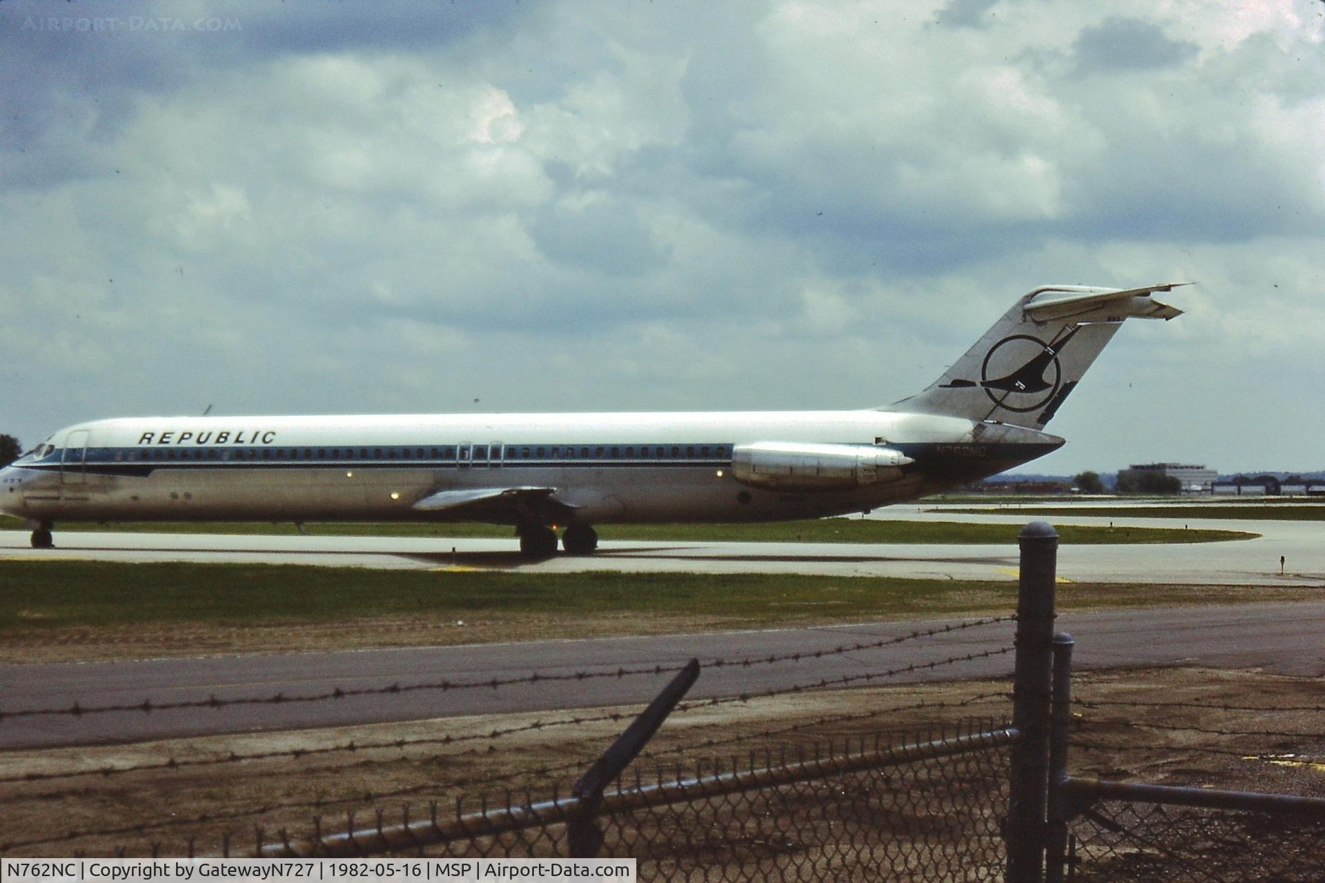 N762NC, 1976 McDonnell Douglas DC-9-51 C/N 47710, DC9-50