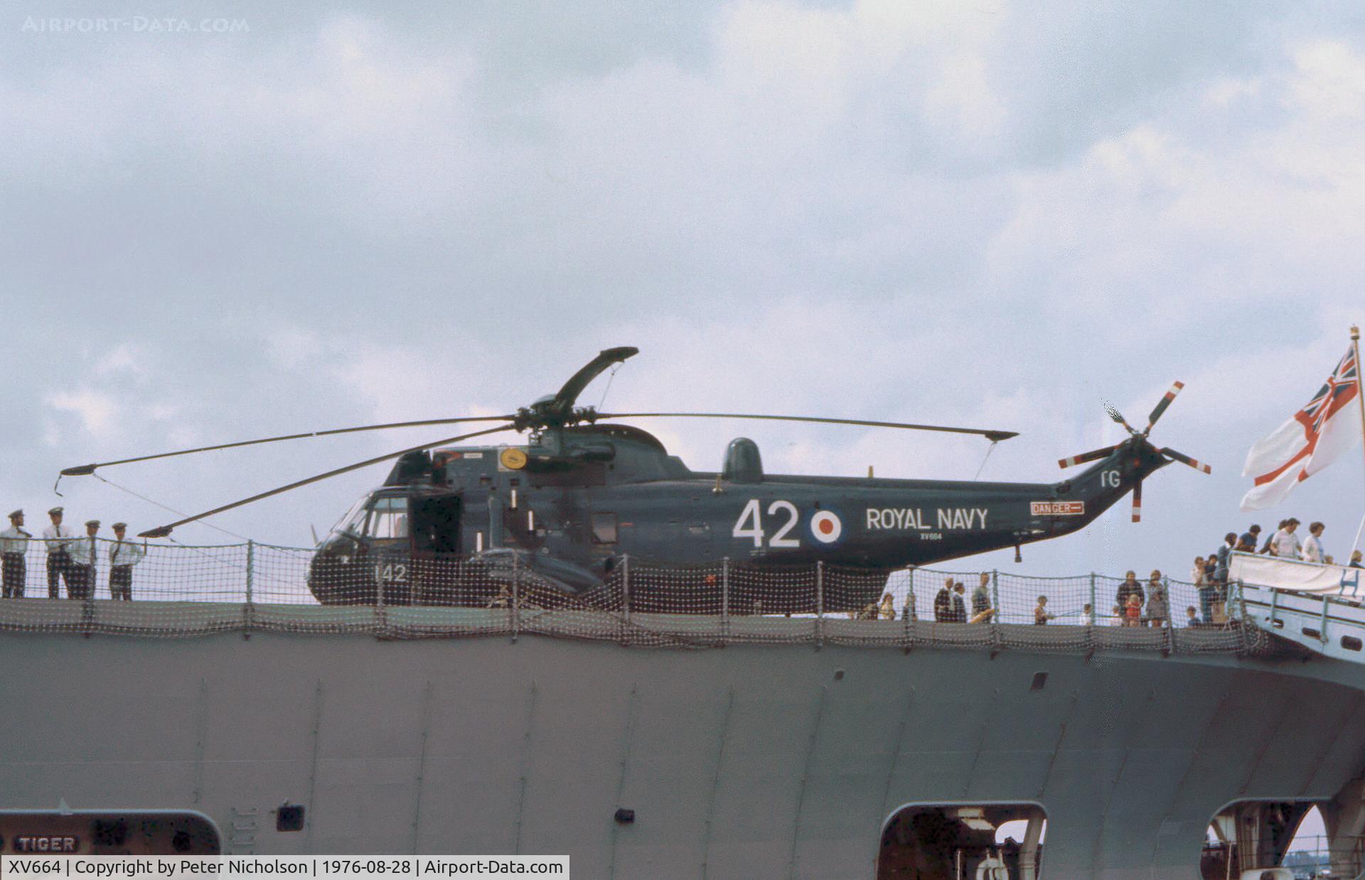 XV664, 1970 Westland Sea King HAS.1 C/N WA652, Sea King HAS.1 of 826 Squadron aboard HMS Tiger on display at the 1976 Portsmouth Navy Day.