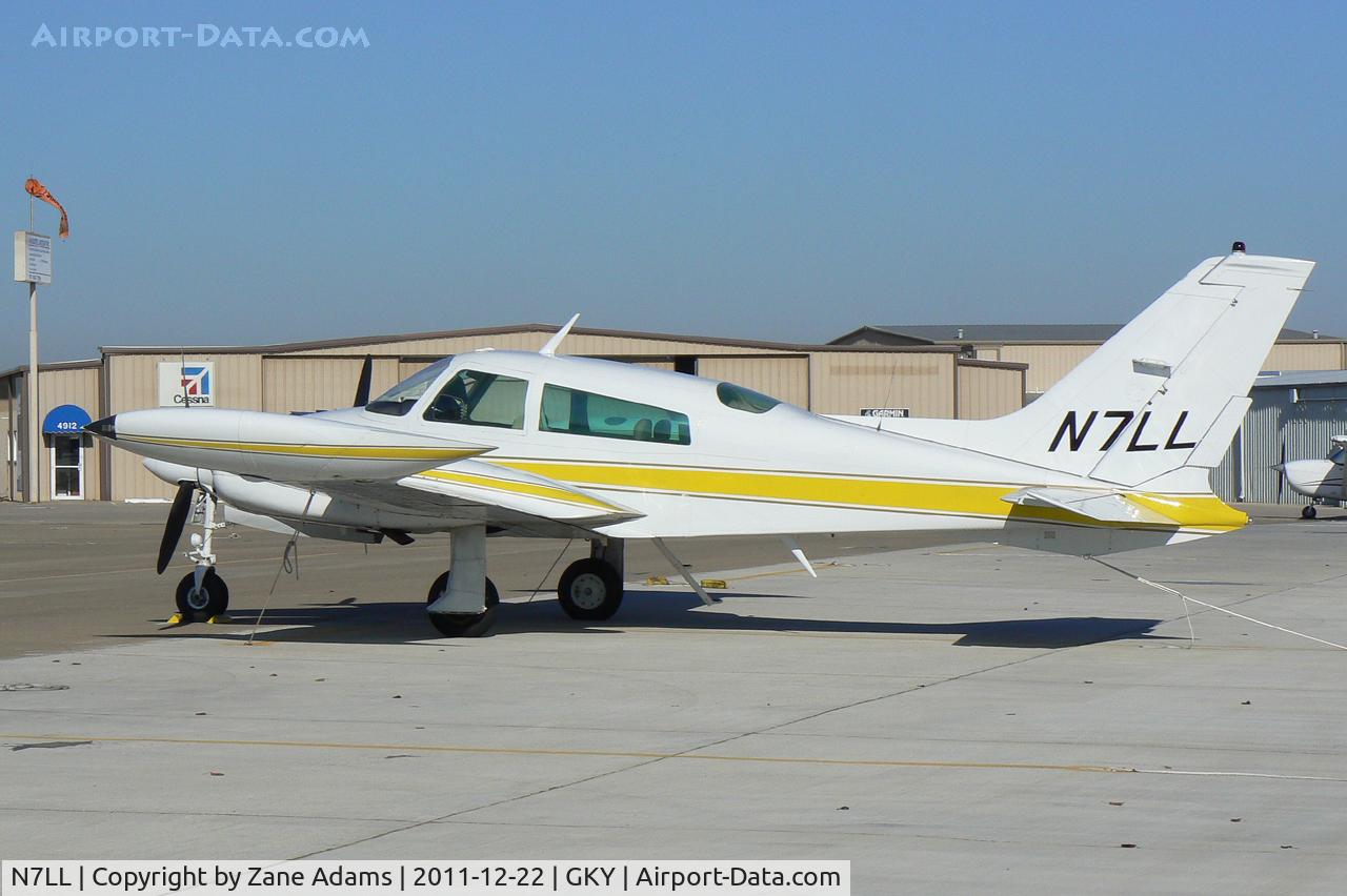 N7LL, 1974 Cessna 310Q C/N 310Q1019, At Arlington Municipal Airport