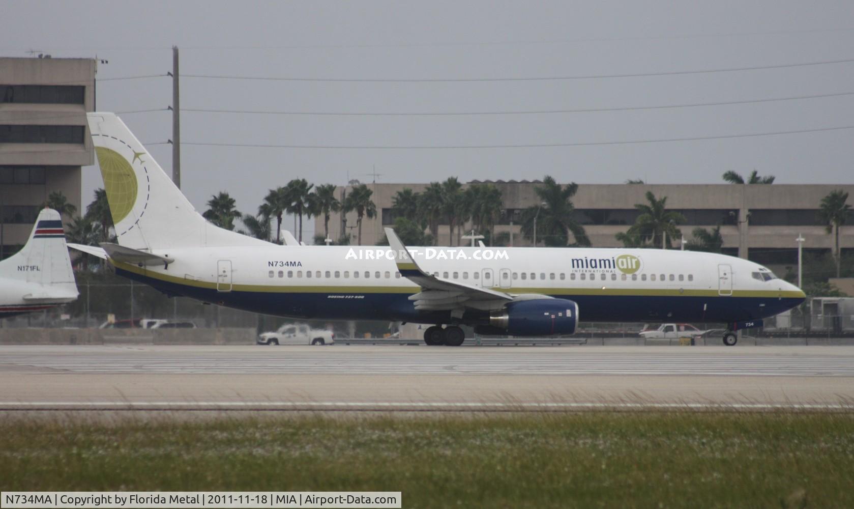 N734MA, 2000 Boeing 737-8Q8 C/N 30039, Miami Air 737