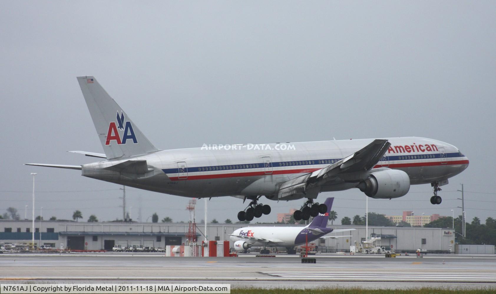 N761AJ, 2002 Boeing 777-223 C/N 31478, American 777