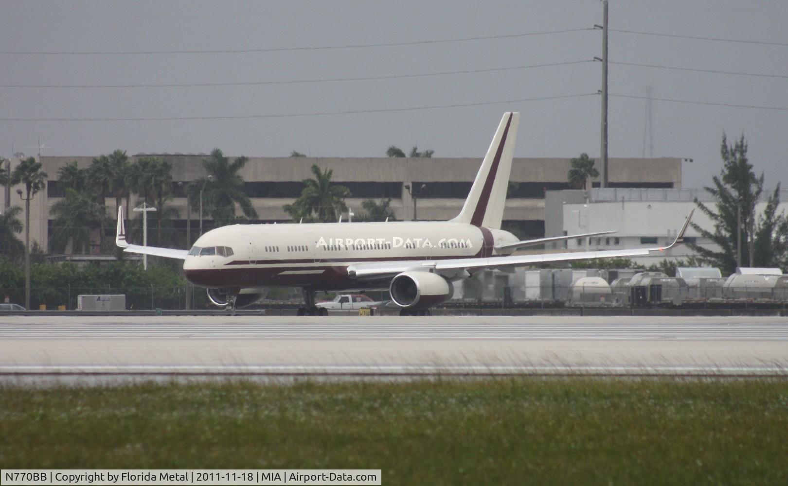 N770BB, 1991 Boeing 757-2J4 C/N 25220, Private 757-200