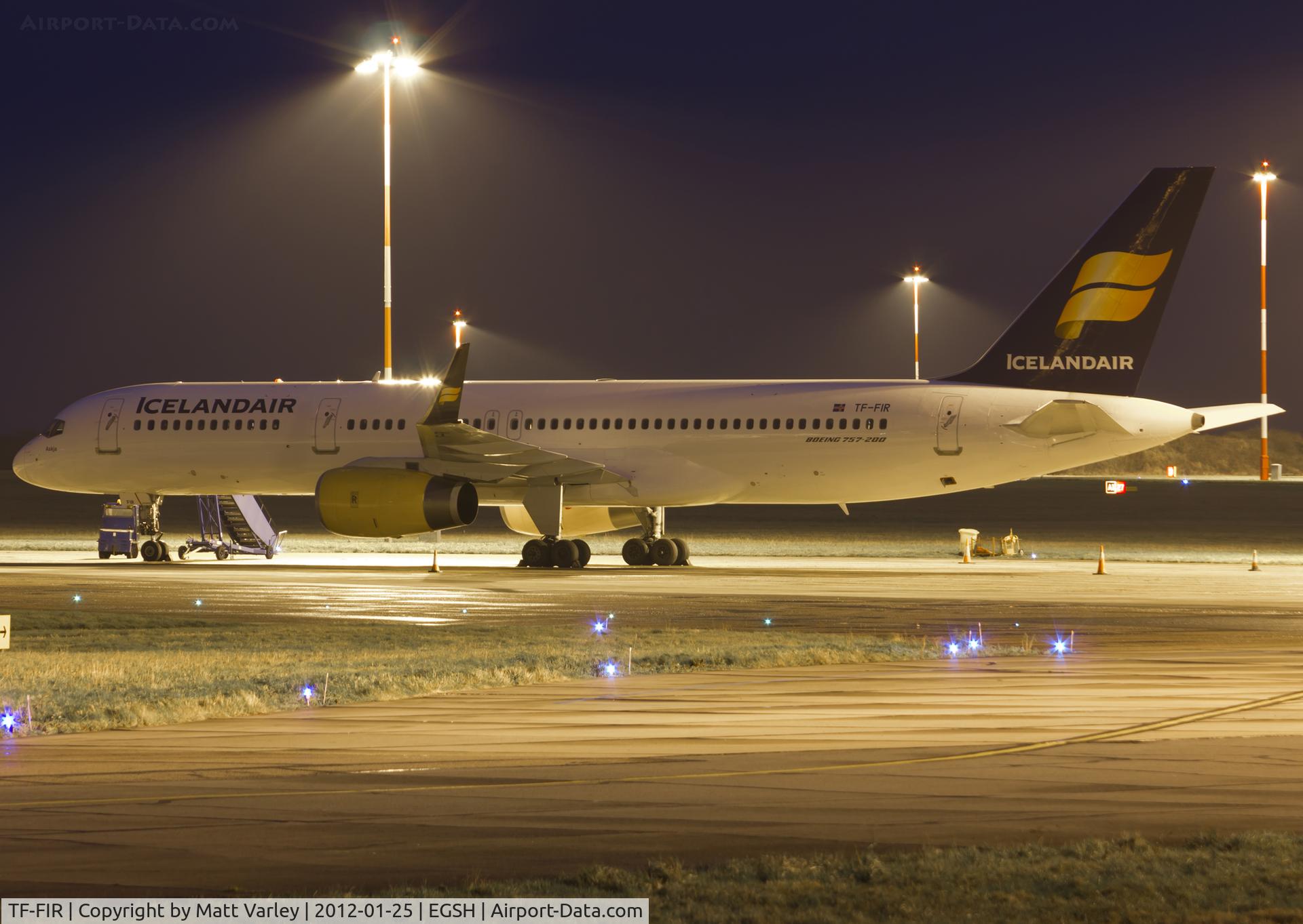 TF-FIR, 1994 Boeing 757-256 C/N 26242, Sat on stand 8 ready for spray.