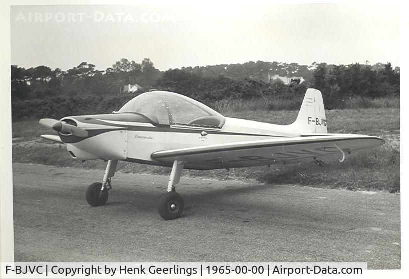 F-BJVC, Scintex CP-301-C2 Emeraude C/N 573, Aeroprt La Baule, France