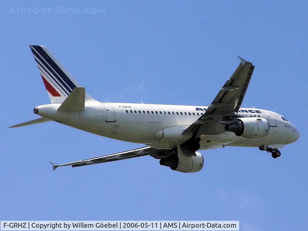 F-GRHZ, 2001 Airbus A319-111 C/N 1622, Take off from runway L36 of Schiphol Airport