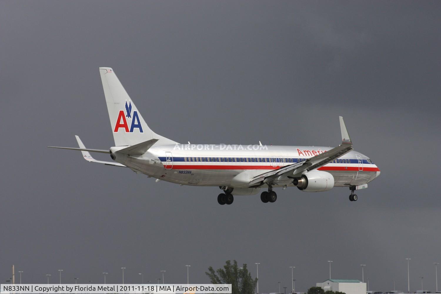 N833NN, 2010 Boeing 737-823 C/N 31093, AA 737 with approaching storm