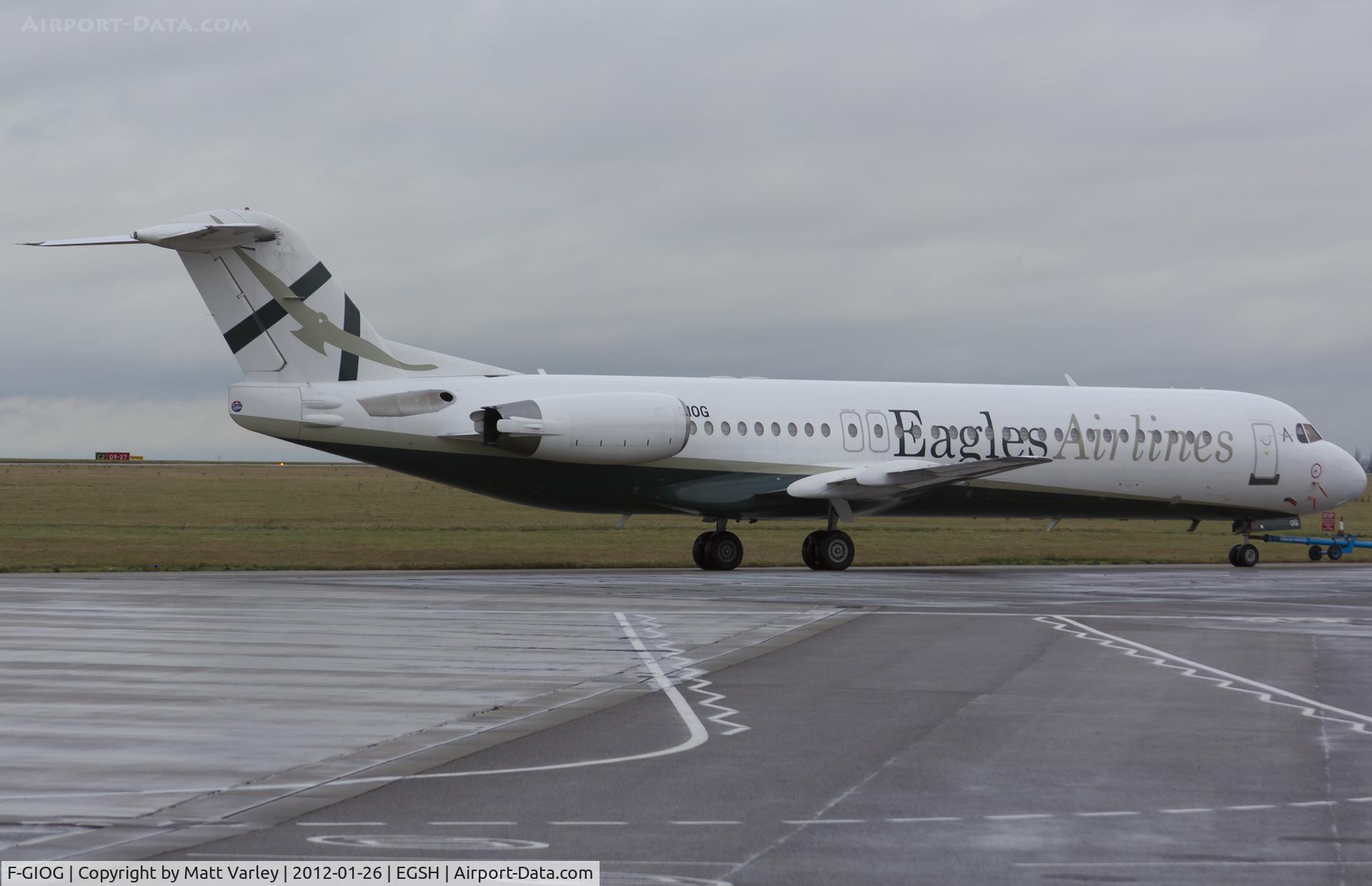 F-GIOG, 1991 Fokker 100 (F-28-0100) C/N 11364, Being towed to KLM Engineering.