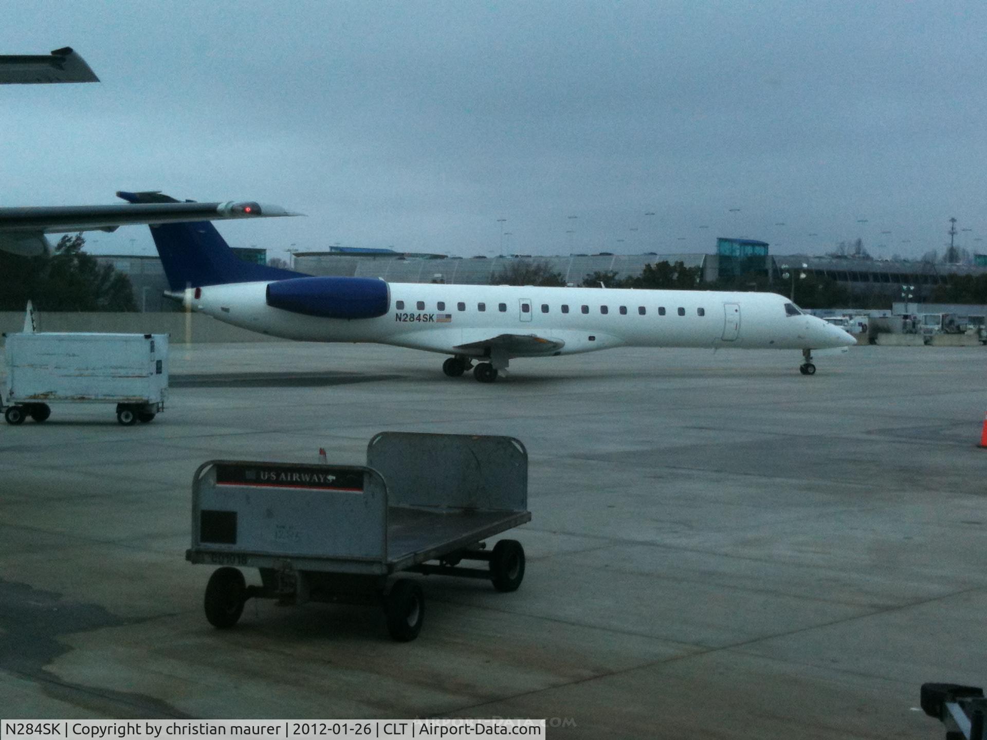 N284SK, 2001 Embraer EMB-145LR C/N 145427, Chautauqua ERJ-145LR