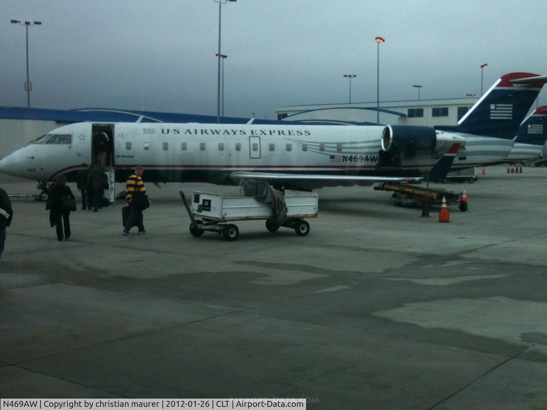 N469AW, 2004 Bombardier CRJ-200LR (CL-600-2B19) C/N 7917, crj-600