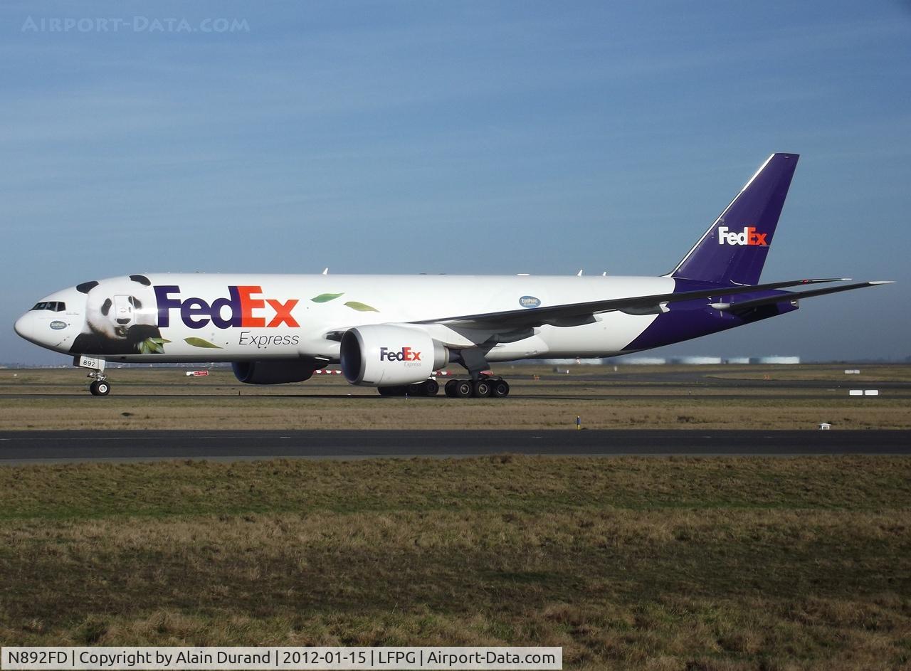 N892FD, 2011 Boeing 777-FS2 C/N 38707, C/N 960 