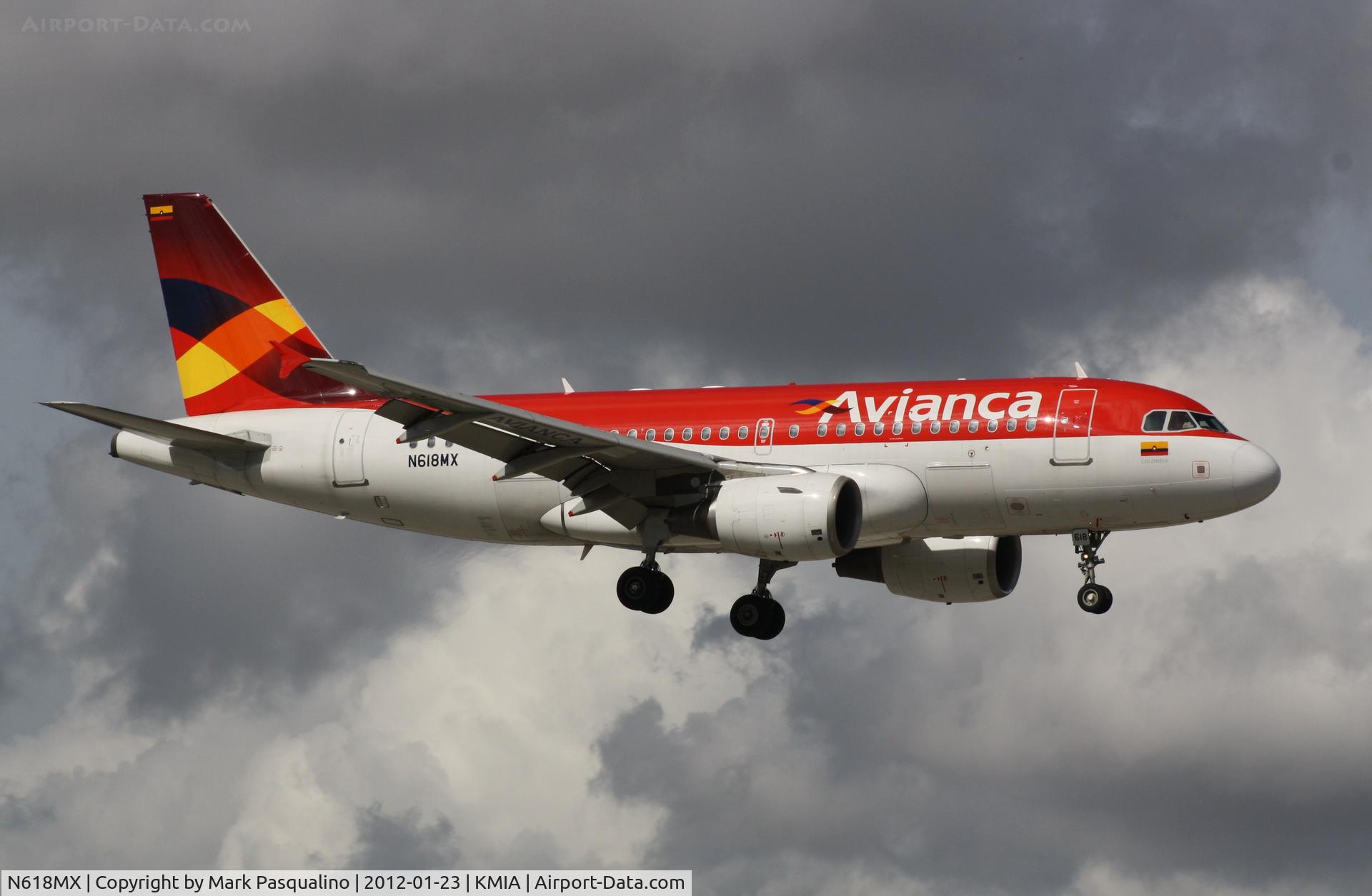 N618MX, 2001 Airbus A319-112 C/N 1618, Airbus A319