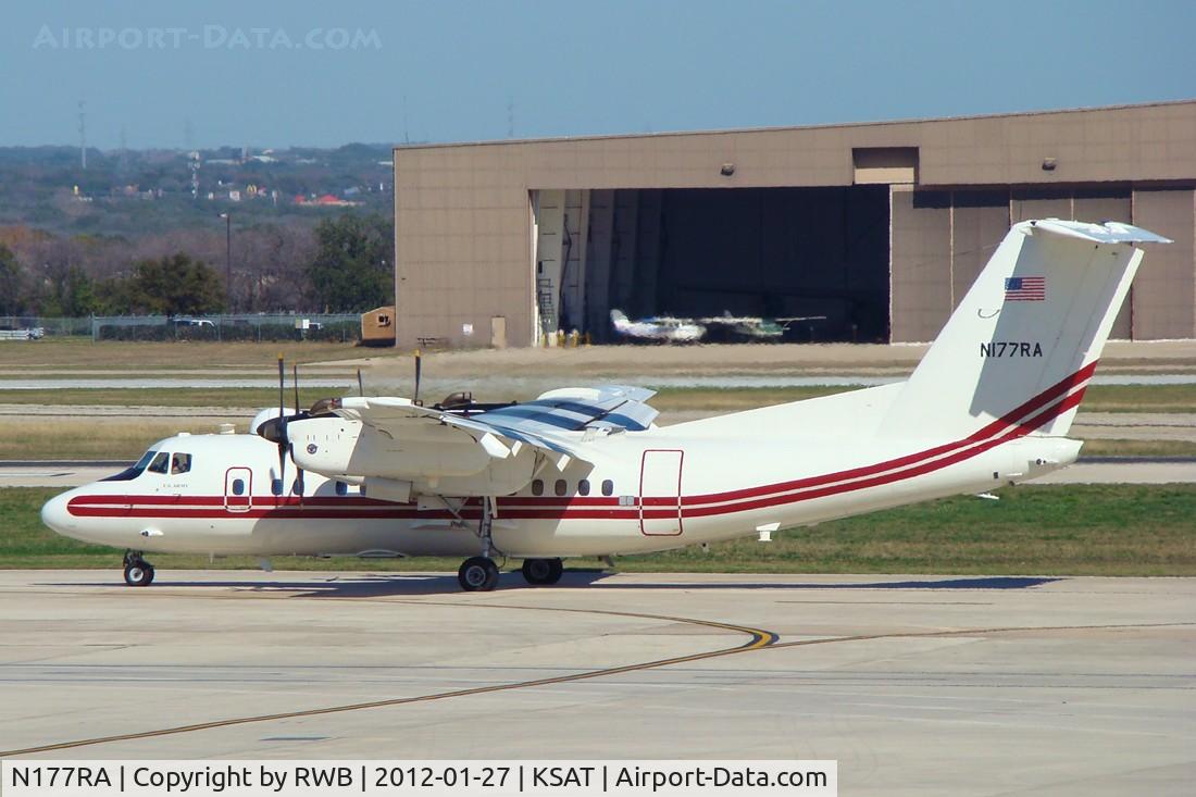 N177RA, 1982 De Havilland Canada DHC-7-102 Dash 7 C/N 85, RC-7B taxiing to 12R, US Army