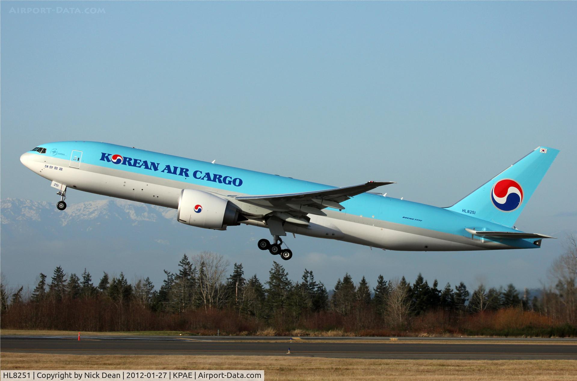 HL8251, 2012 Boeing 777-FB5 C/N 37639, KPAE/PAE Boeing 136