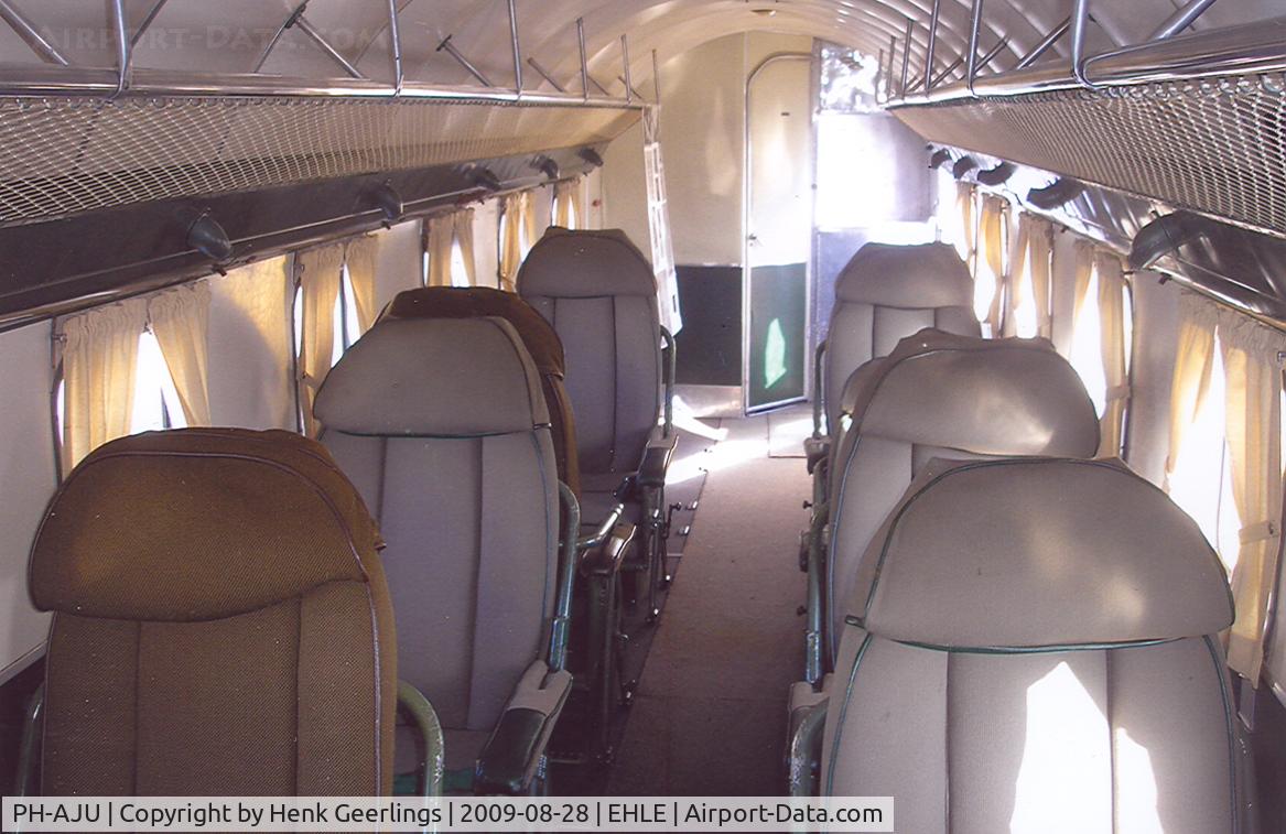 PH-AJU, 1934 Douglas DC-2-112 C/N 1286, KLM , official regi is : NC39165 ; Cabin DC-2 