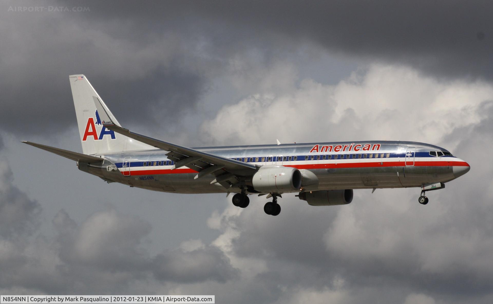 N854NN, 2010 Boeing 737-823 C/N 33214, Boeing 737-800