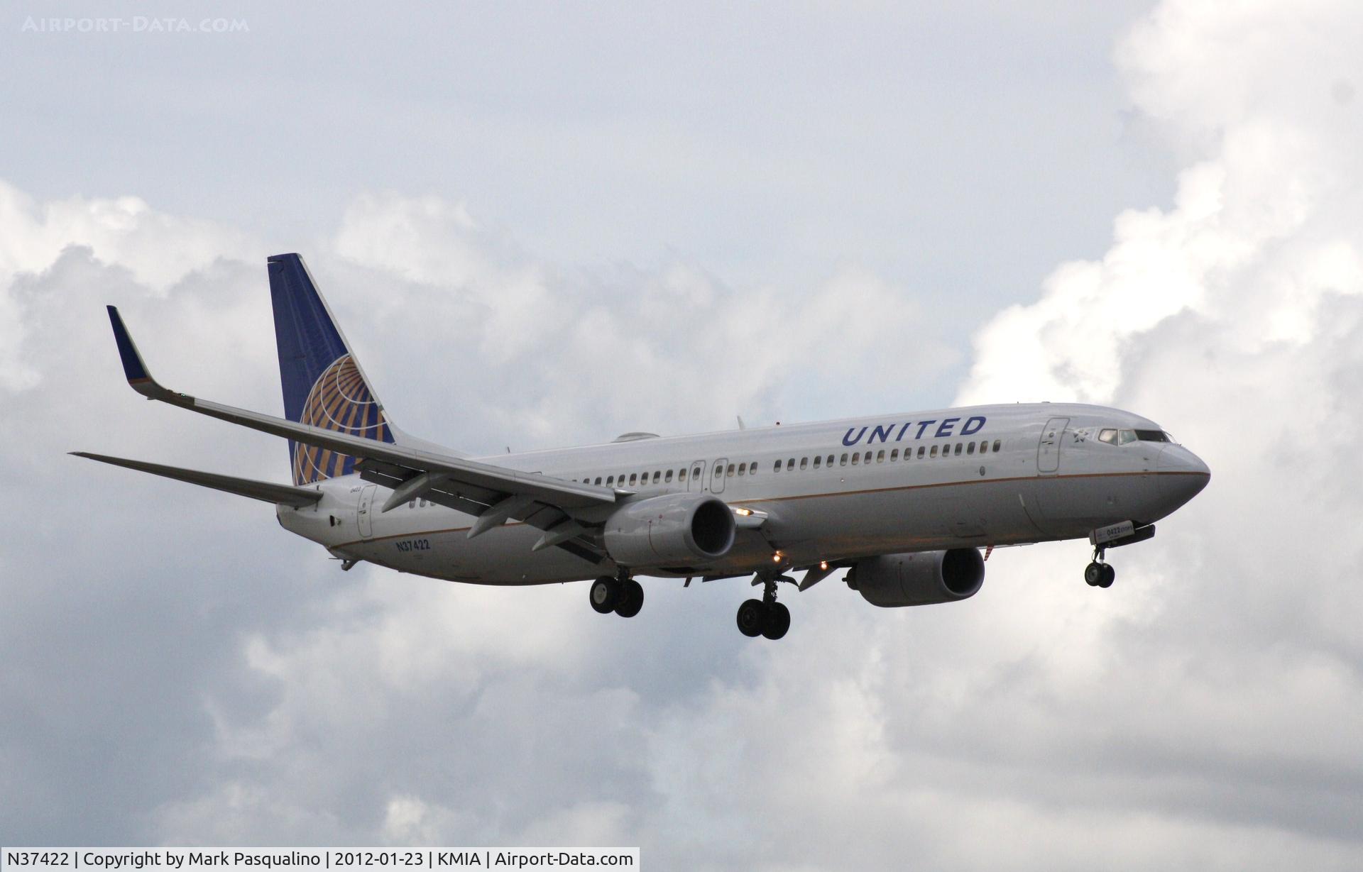 N37422, 2008 Boeing 737-924/ER C/N 31620, Boeing 737-900ER