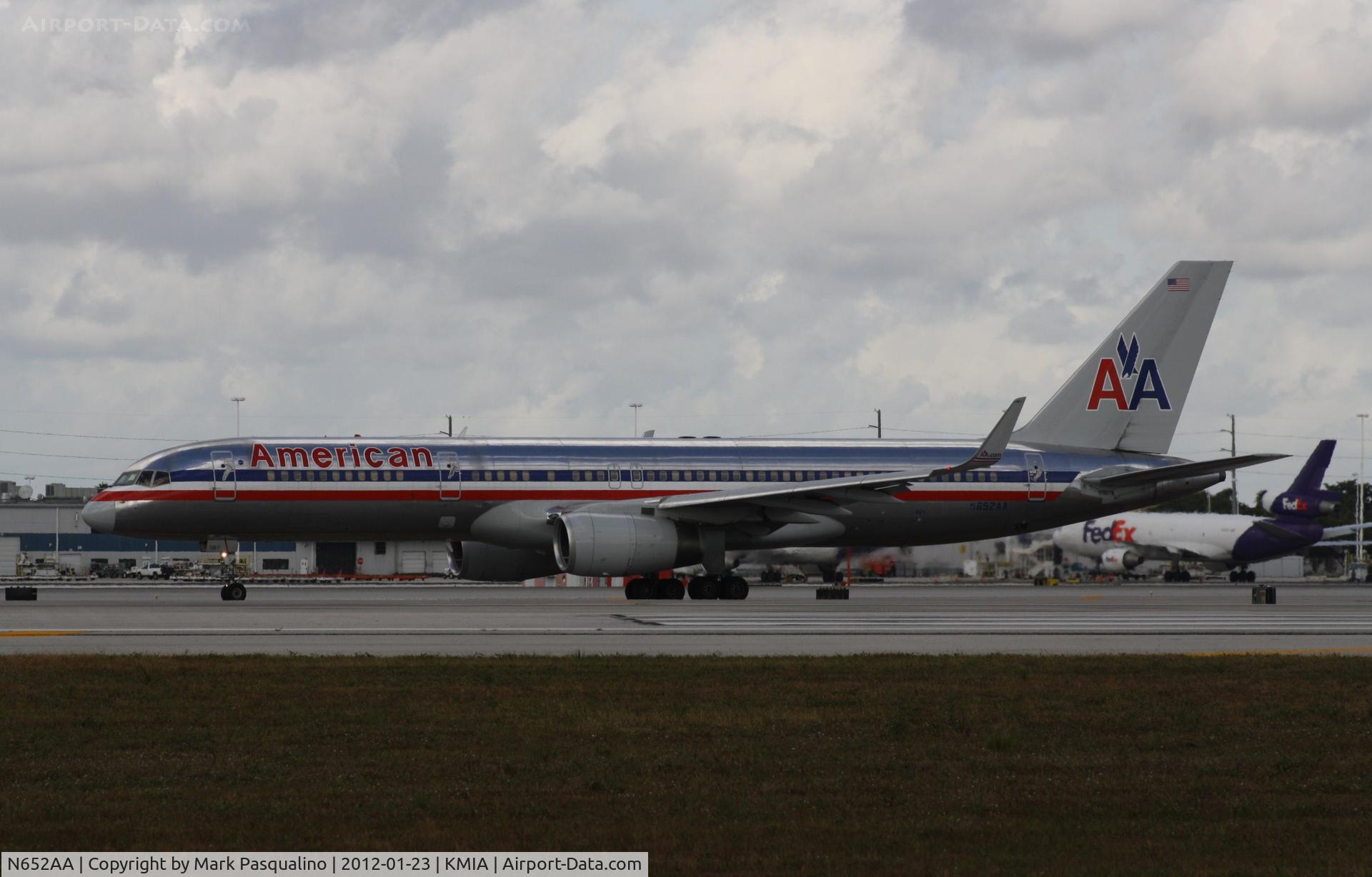 N652AA, 1991 Boeing 757-223 C/N 24610, Boeing 757-200