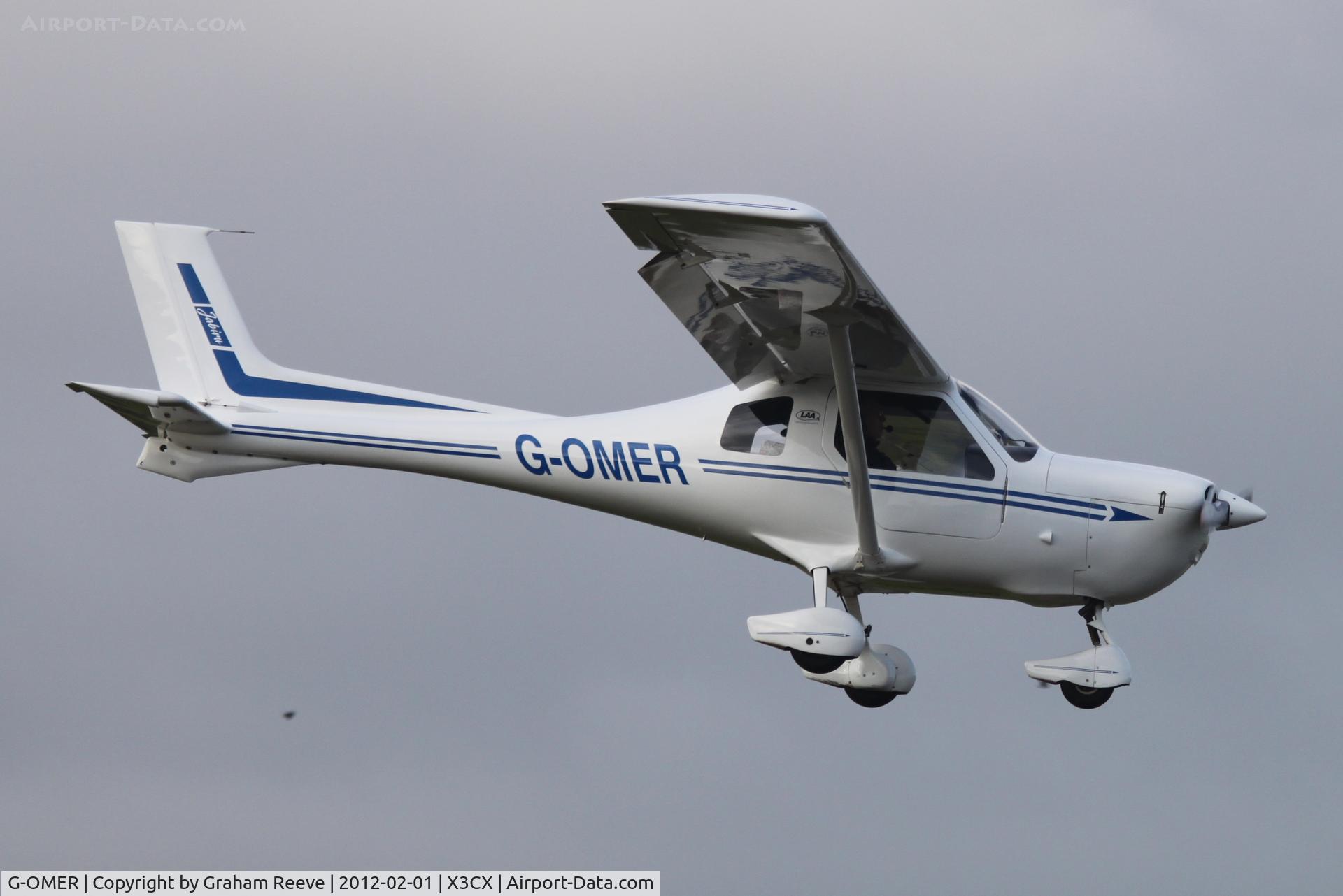 G-OMER, 2002 Jabiru UL-450 C/N PFA 274A-13823, Landing at Northrepps.
