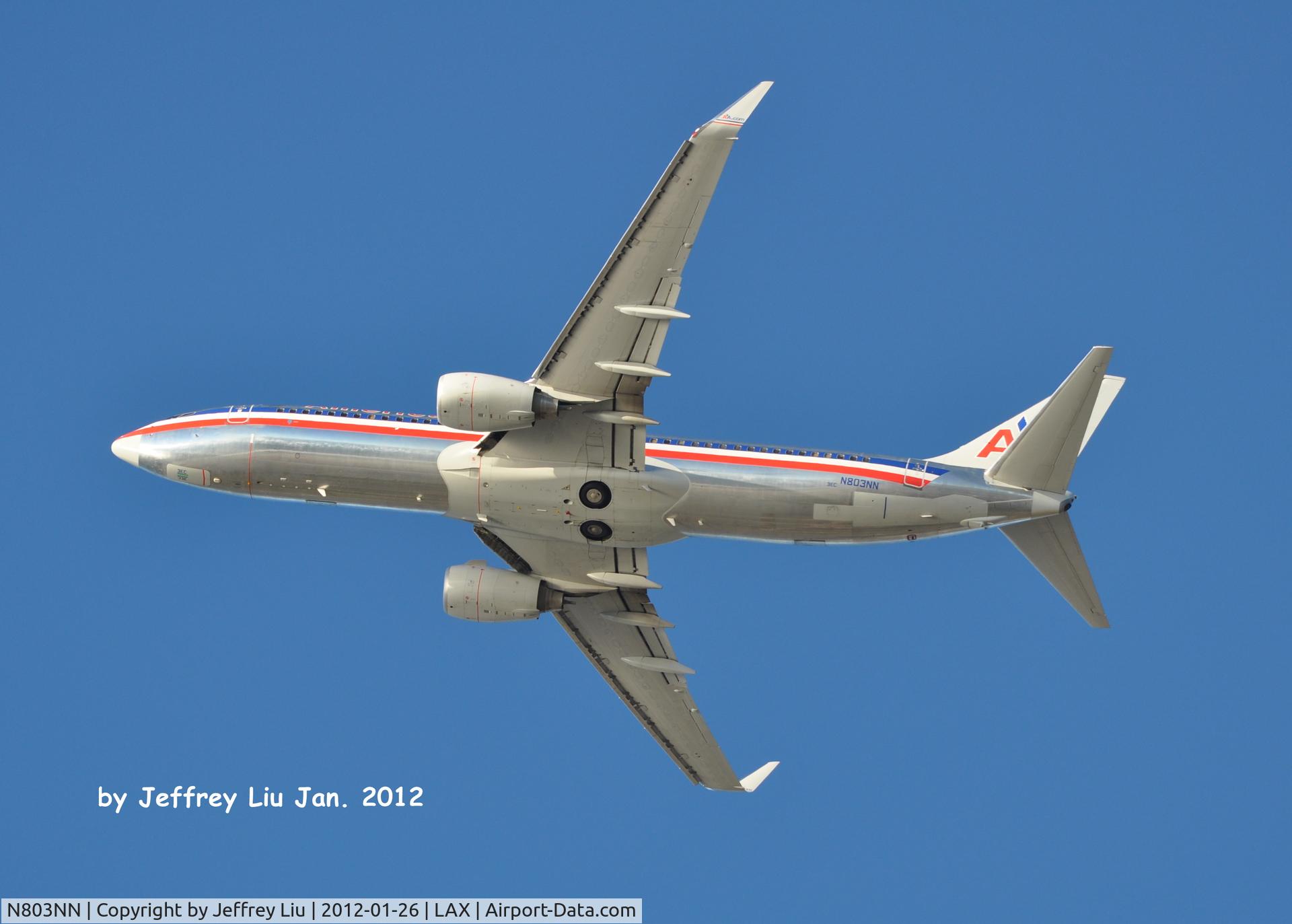 N803NN, 2009 Boeing 737-823 C/N 29566, Taking off from LAX