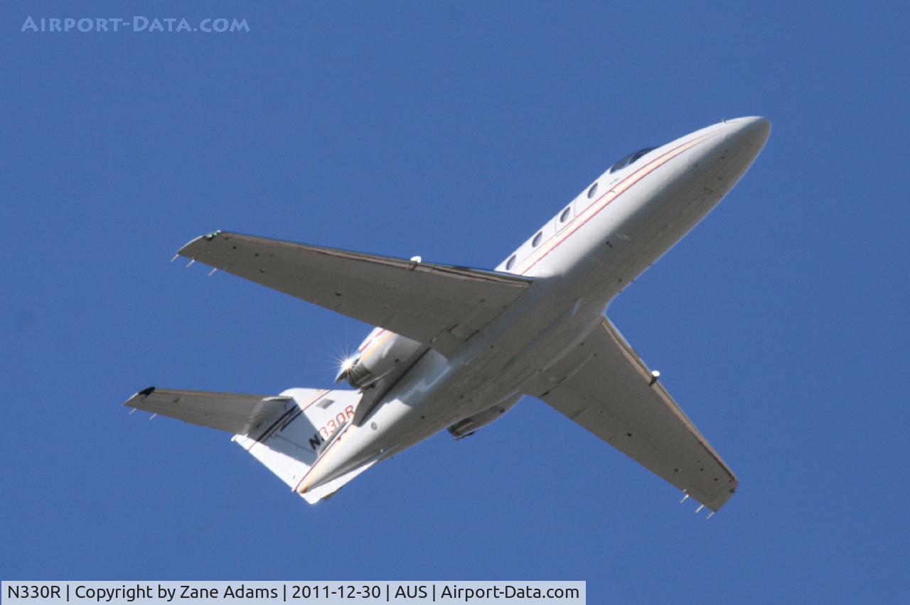 N330R, 2004 Raytheon Aircraft Company 400A C/N RK-386, Departing Austin Bergstrom