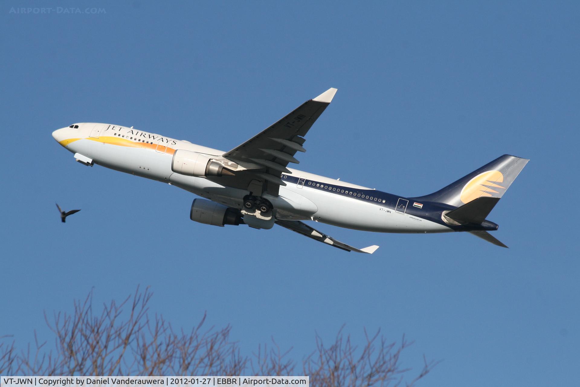 VT-JWN, 2008 Airbus A330-202 C/N 932, Flight 9W225 is climbing from RWY 25R