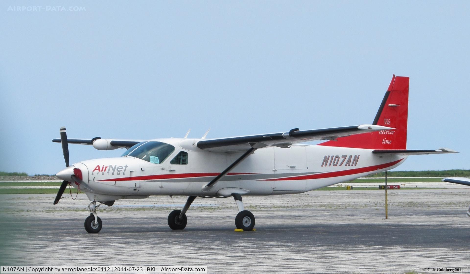 N107AN, 2002 Cessna 208B C/N 208B0993, N107AN seen at Burke Lakefront.
