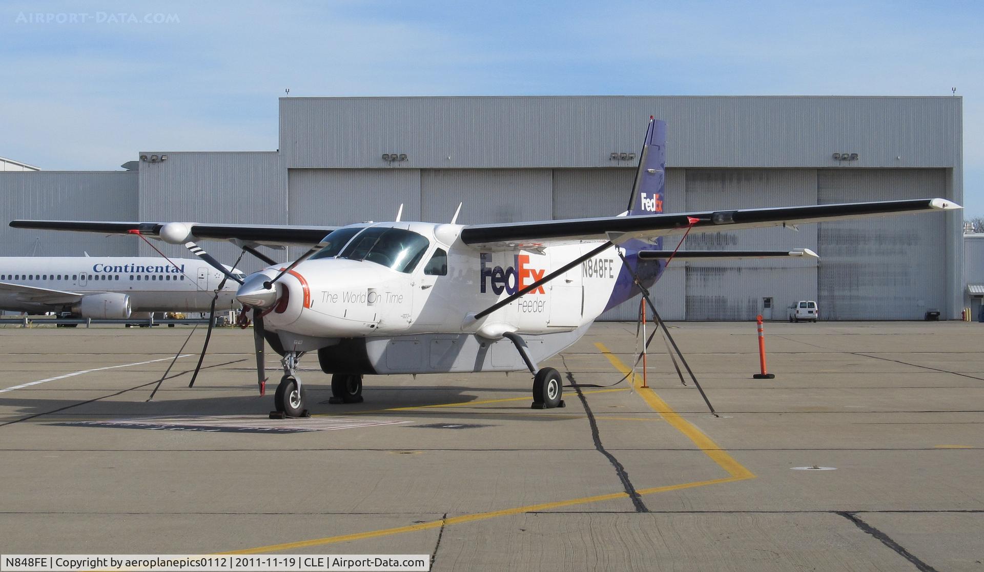 N848FE, 1989 Cessna 208B Super Cargomaster C/N 208B0158, N848FE seen tied down near the FedEx Cargo Facility.