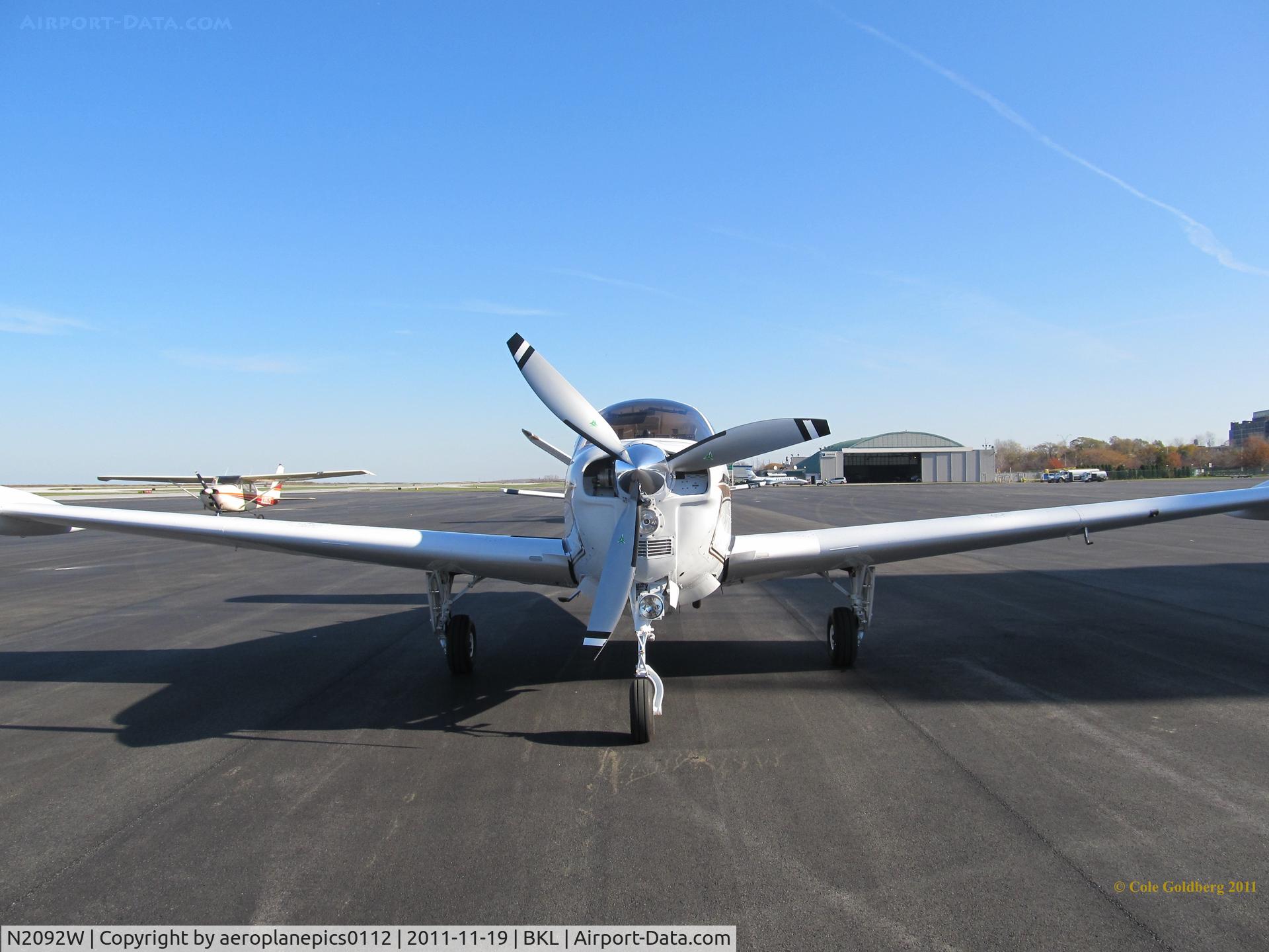 N2092W, 1966 Beech V35 Bonanza C/N D-8044, Head on view of N2092W at KBKL.