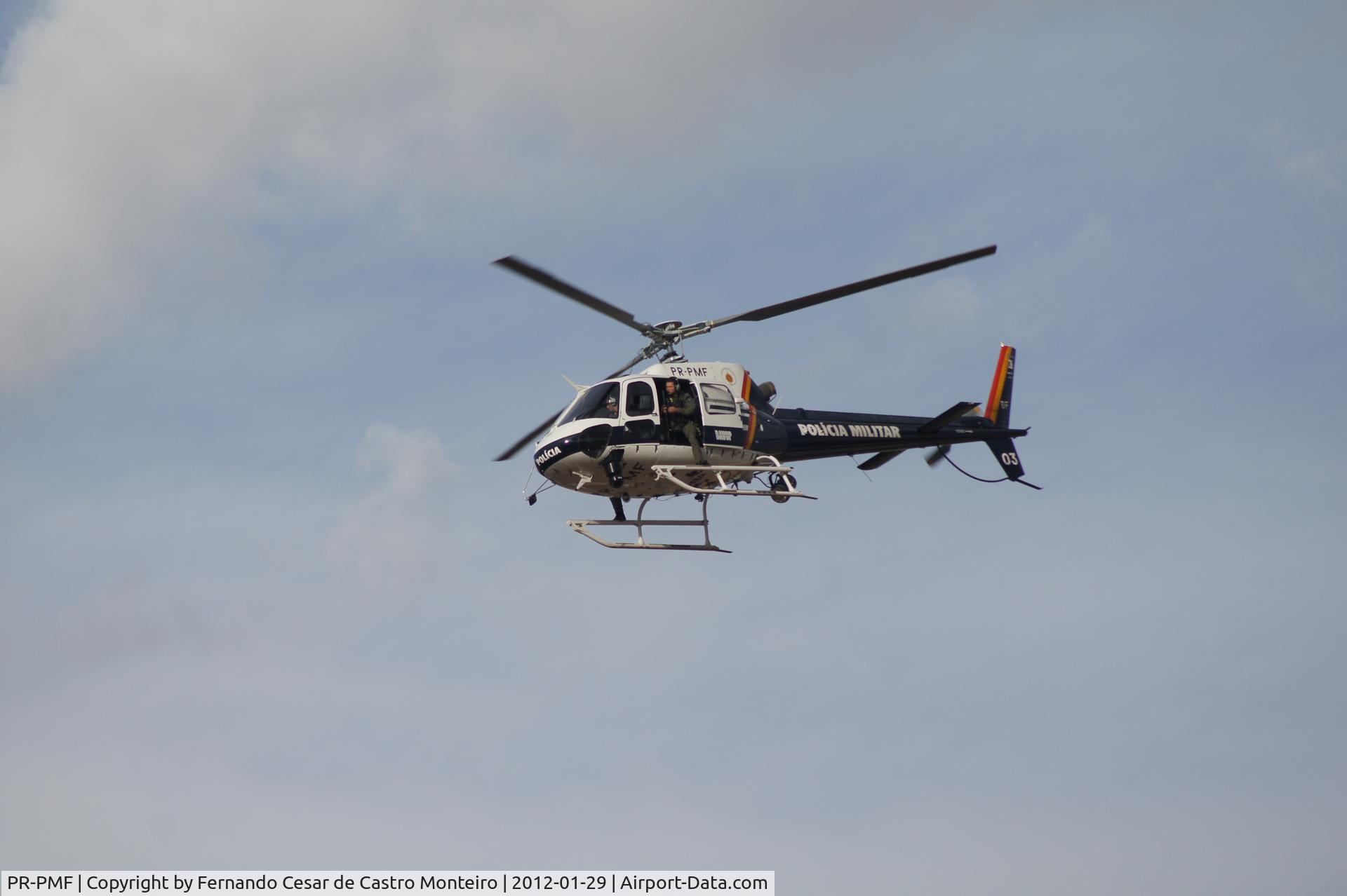 PR-PMF, 2011 Helibrás HB-350B Esquilo C/N 7202, Visto durante operação policial sobre Águas Claras, Brasília - DF.