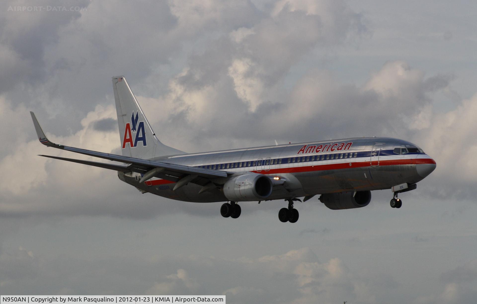 N950AN, 2000 Boeing 737-823 C/N 30087, Boeing 737-800